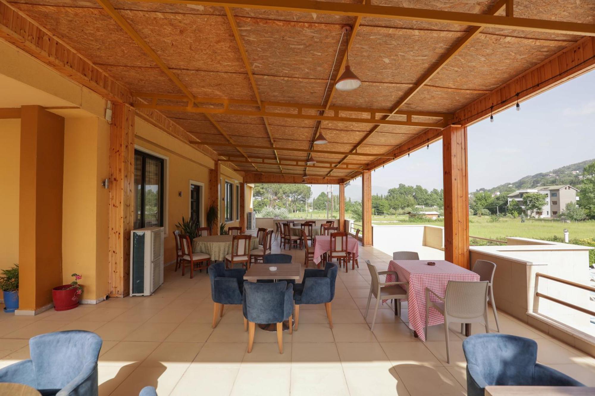 Mema Resort Mirash Bagian luar foto